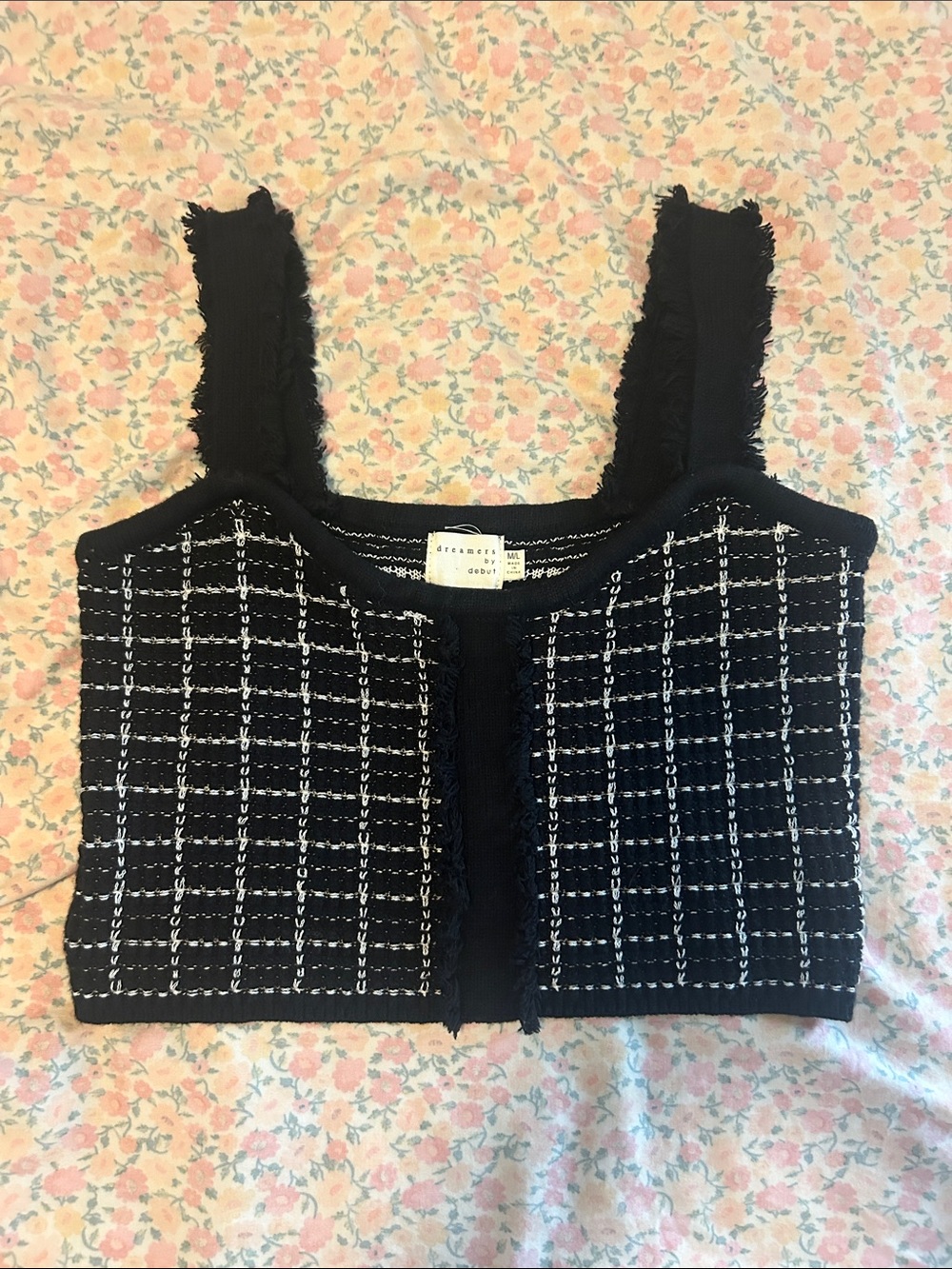 M/L Dreamers by Debut Black Tweed Frayed-Strap Cropped Tank